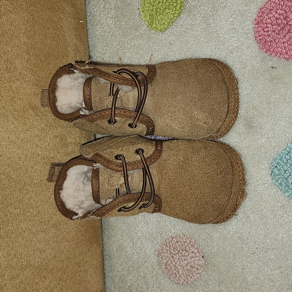 Toddler Ugg Boots size 04/05